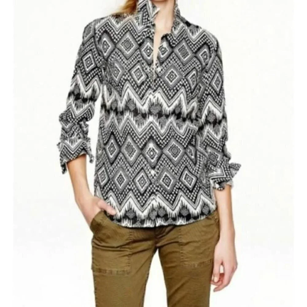 J Crew Womens Size 8 Boy Shirt Diamond Ikat Button Up Top Linen Aztec A2835